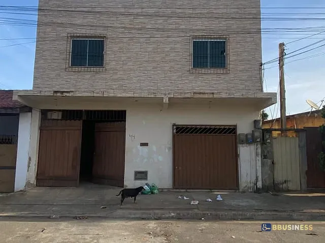 Casa com 255m² 6 quartos e 5 banheiros, à venda, no bairro Parque Penha em Campos dos Goytacazes