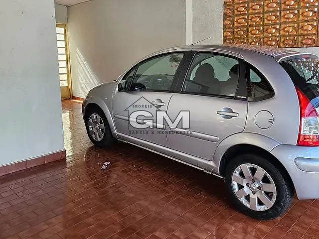 Casa com 172m² 3 quartos e 2 banheiros, à venda, no bairro Vila Tibério em Ribeirão Preto