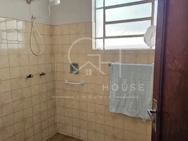 Casa com 172m² 3 quartos e 2 banheiros, à venda, no bairro Vila Tibério em Ribeirão Preto