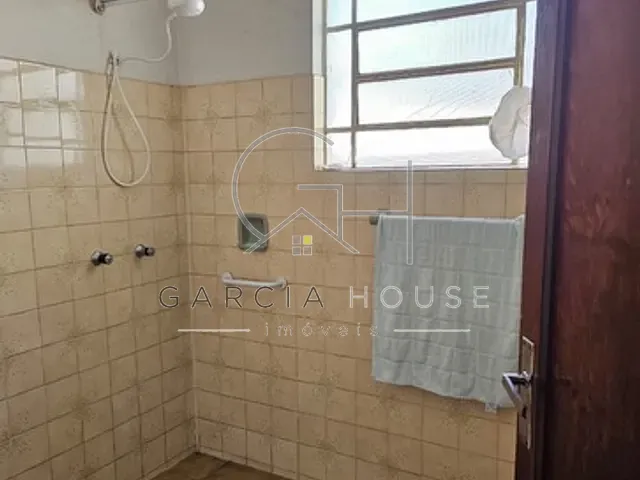 Casa com 172m² 3 quartos e 2 banheiros, à venda, no bairro Vila Tibério em Ribeirão Preto