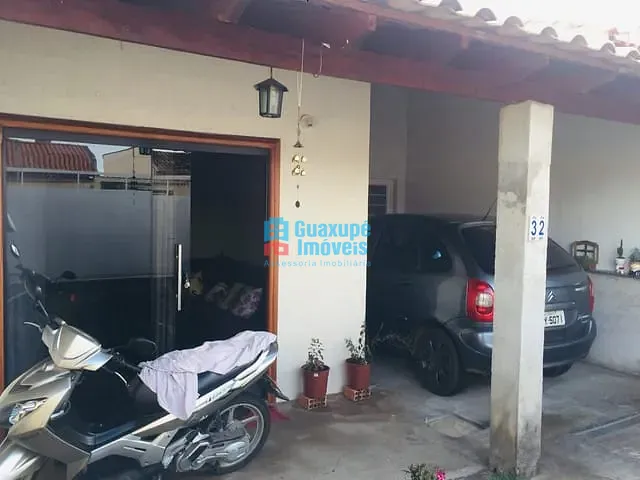 Casa com 60m² 2 quartos e 2 banheiros, à venda, no bairro Jardim Alvorada em Guaxupé