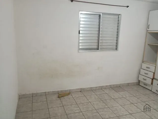 Casa com 262m² 3 quartos e 2 banheiros, à venda, no bairro Jardim Santa Izabel em Cotia