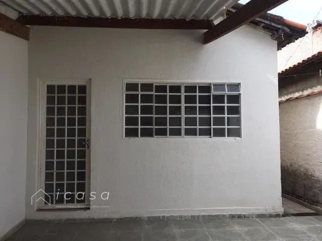 Casa com 135m² 2 quartos e 1 banheiro, à venda, no bairro Parque Residencial Maria Elmira em Caçapava