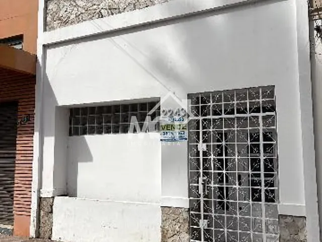 Casa com 225m² 2 quartos e 2 banheiros, à venda, no bairro Centro em Pelotas