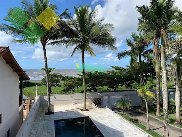 Casa à venda, no bairro Porto Novo em Caraguatatuba