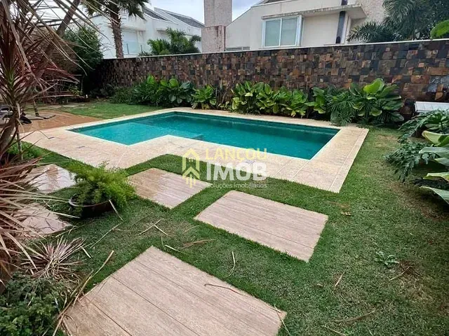 Casa com 559m² 5 quartos e 5 banheiros, à venda, no bairro Cidade Santos Dumont em Jundiaí