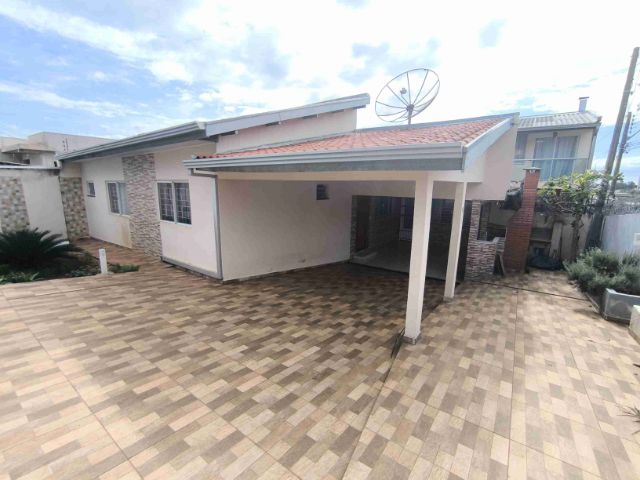 Foto do Casa - Casa padrão para Locação, Barra Funda, Apucarana, PR | J. Mareze Imóveis Ltda