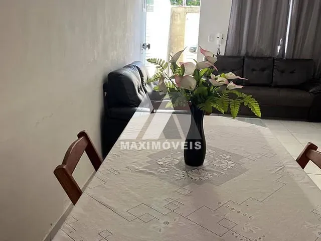 Casa 2 quartos e 2 banheiros, à venda, no bairro Rio Jardim em Santa Cruz Cabrália