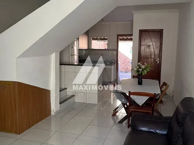 Casa 2 quartos e 2 banheiros, à venda, no bairro Rio Jardim em Santa Cruz Cabrália
