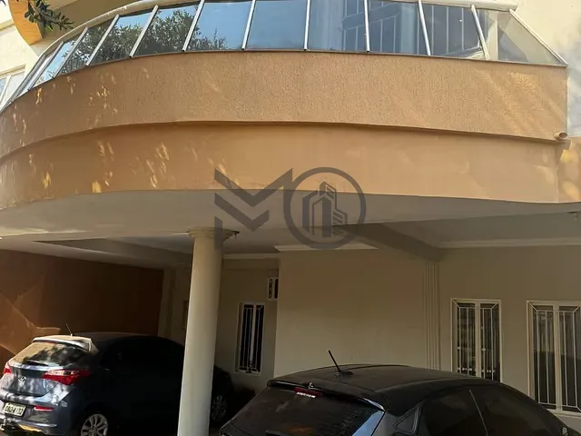 Casa com 360m² 4 quartos e 5 banheiros, à venda, no bairro Morada do Ouro em Cuiabá