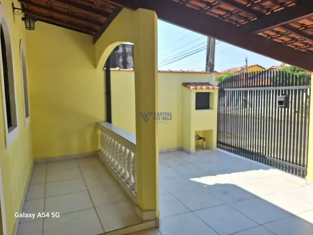 Casa com 150m² 3 quartos e 1 banheiro, à venda, no bairro Cidade Morumbi em São José dos Campos