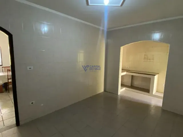 Casa com 150m² 3 quartos e 1 banheiro, à venda, no bairro Cidade Morumbi em São José dos Campos