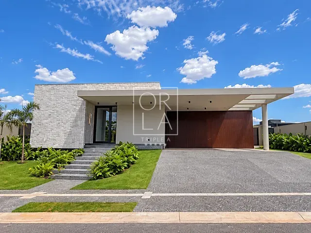 Casa com 740m² 4 quartos e 6 banheiros, à venda, no bairro Parque Cidade em Goiânia