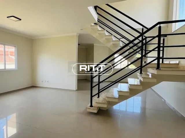 Casa com 380m² 3 quartos e 2 banheiros, à venda, no bairro Lenheiro em Valinhos