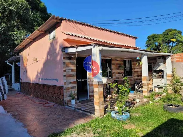 Casa com 360m² 2 quartos e 2 banheiros, à venda, no bairro Jardim da Paz (Praia de Mauá) em Magé