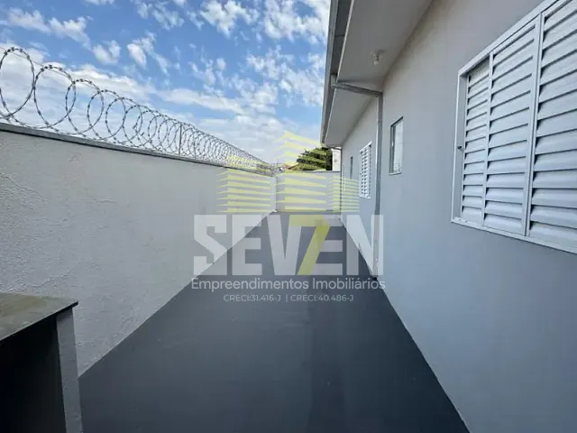 Casa com 216m² 3 quartos e 2 banheiros, à venda, no bairro Vila Rocha em Bauru