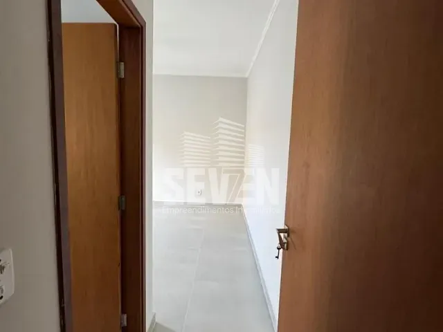 Casa com 216m² 3 quartos e 2 banheiros, à venda, no bairro Vila Rocha em Bauru