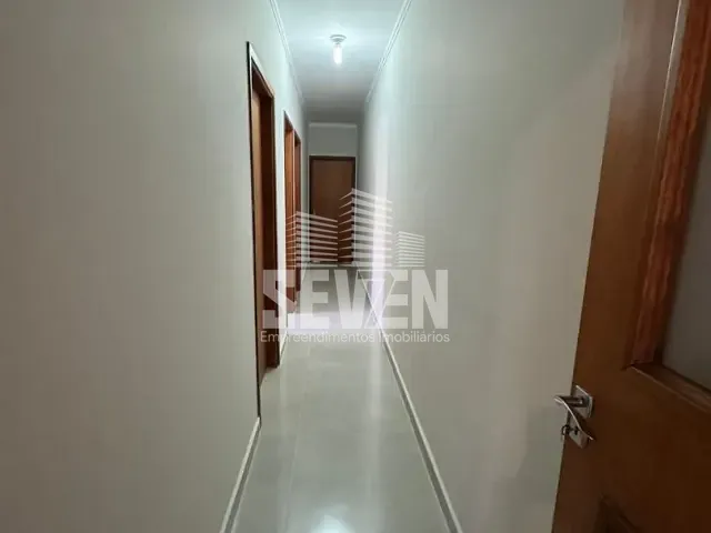 Casa com 216m² 3 quartos e 2 banheiros, à venda, no bairro Vila Rocha em Bauru