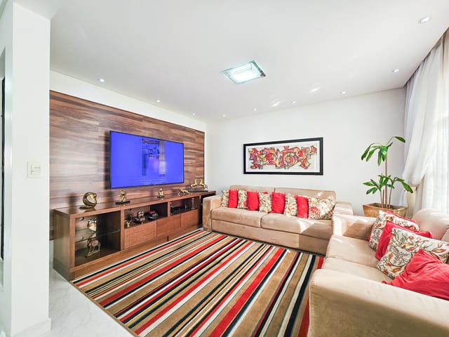 Casa com 219m² 2 quartos e 3 banheiros, à venda, no bairro Imirim em São Paulo