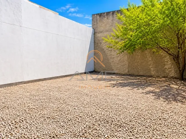 Casa com 175m² 2 quartos e 1 banheiro, à venda, no bairro Areal em Pelotas