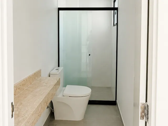 Casa com 400m² 3 quartos e 4 banheiros, à venda, no bairro Alphaville em Rio das Ostras