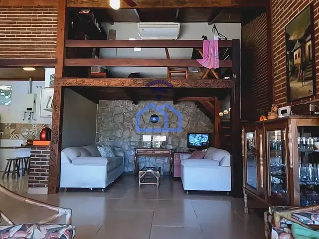 Casa com 986m² 4 quartos e 4 banheiros, à venda, no bairro Praia das Palmeiras em Caraguatatuba