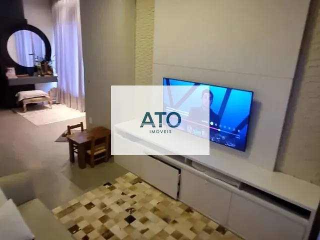 Casa 2 quartos e 3 banheiros, à venda, no bairro Centro em Tijucas
