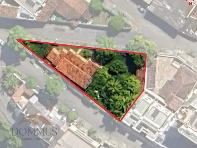 Casa com 1135m², à venda, no bairro Iguaçu em Ipatinga