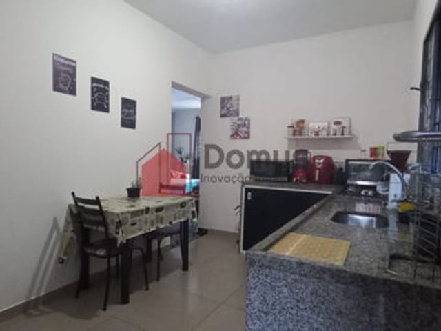 Casa com 250m², à venda, no bairro Residencial Pasin em Pindamonhangaba