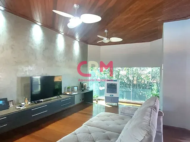 Casa com 1000m² 3 quartos e 5 banheiros, à venda, no bairro Jardim Contendas em Taquaritinga
