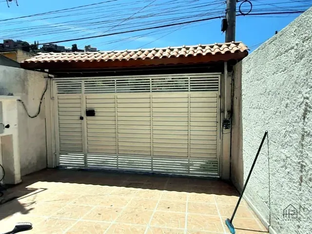 Casa com 150m² 2 quartos e 2 banheiros, à venda, no bairro Jardim Rosemary em Itapevi