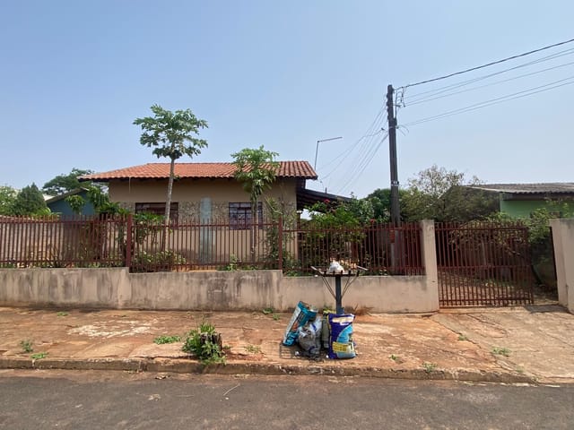 Foto do Casa - Imóvel a venda com 03 casas alugas na Vila Oliveira, oportunidade de investimento! | Imobiliária Casa Grande - Rolândia