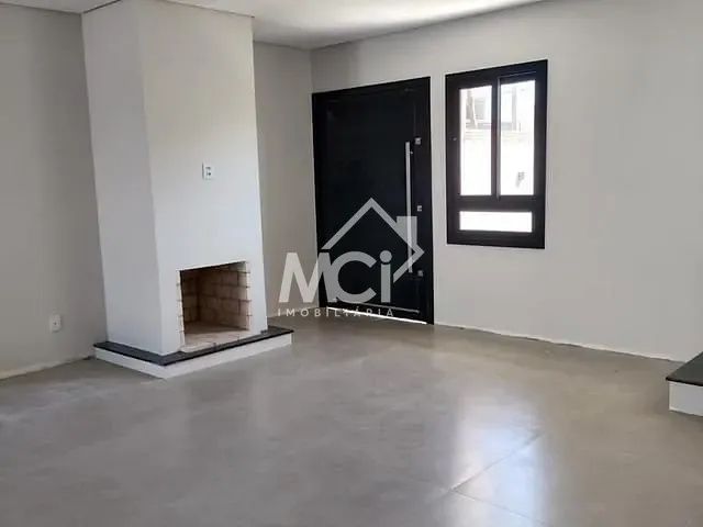 Casa 3 quartos e 3 banheiros, à venda, no bairro Três Vendas em Pelotas