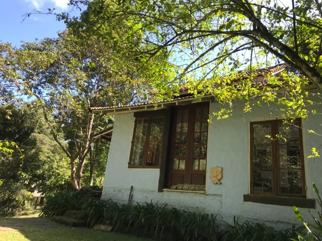 Casa com 1000m², à venda, no bairro Duarte Silveira em Petrópolis