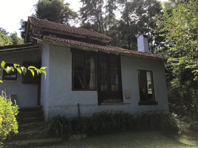 Casa com 1000m², à venda, no bairro Duarte Silveira em Petrópolis