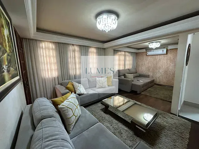 Casa com 400m² 4 quartos e 3 banheiros, à venda, no bairro Antônio Zanaga I em Americana