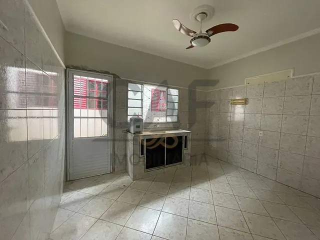 Casa com 250m² 3 quartos e 3 banheiros, à venda, no bairro Jardim das Nações em Santo Antônio de Posse