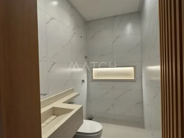 Casa com 300m² 3 quartos e 4 banheiros, à venda, no bairro Cidade Satélite São Luiz em Aparecida de Goiânia