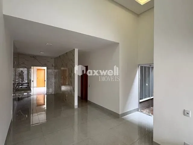 Casa com 188m² 3 quartos e 3 banheiros, à venda, no bairro Setor Serra Dourada - 3ª Etapa em Aparecida de Goiânia