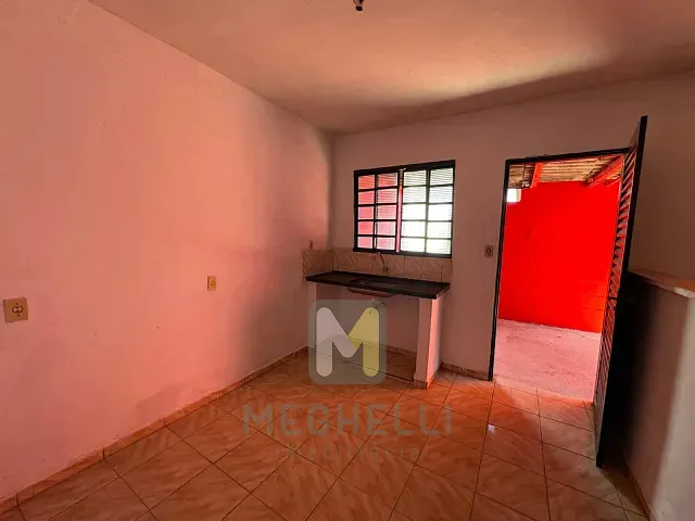 Casa com 80m² 1 quarto e 1 banheiro, para alugar, no bairro Jardim Boa Vista em Serrana