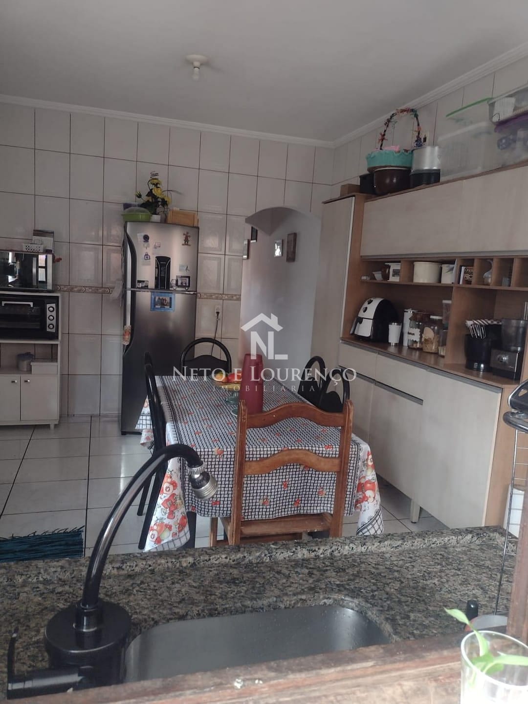 Casa à venda com 3 quartos, 205m² - Foto 3