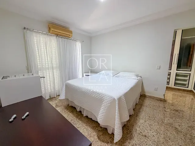 Casa com 612m² 4 quartos e 6 banheiros, à venda, no bairro Residencial Alphaville Flamboyant em Goiânia