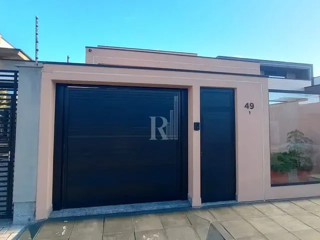 Casa 2 quartos e 1 banheiro, à venda, no bairro Areias em Tijucas