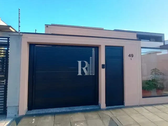 Casa 2 quartos e 1 banheiro, à venda, no bairro Areias em Tijucas