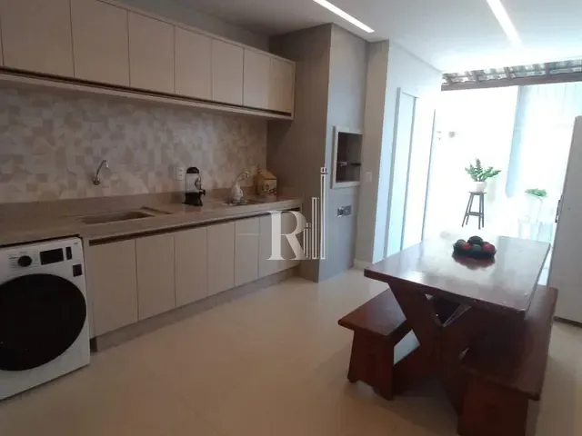 Casa 2 quartos e 1 banheiro, à venda, no bairro Areias em Tijucas