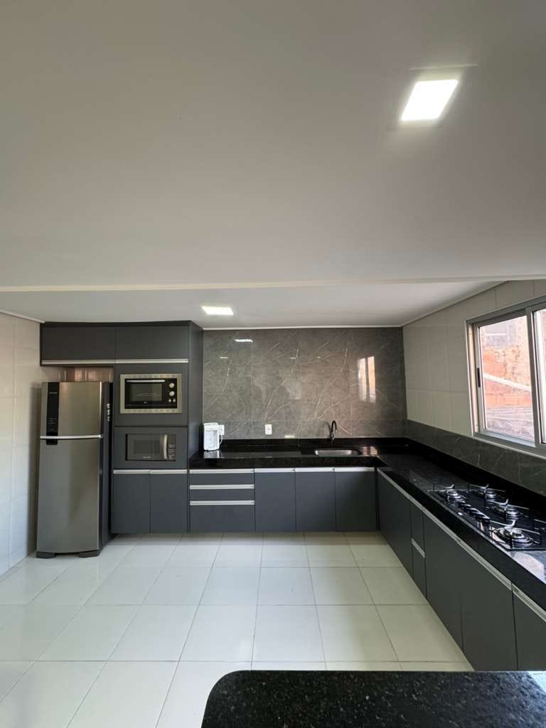 Casa, 2 quartos, 250 m² - Foto 1