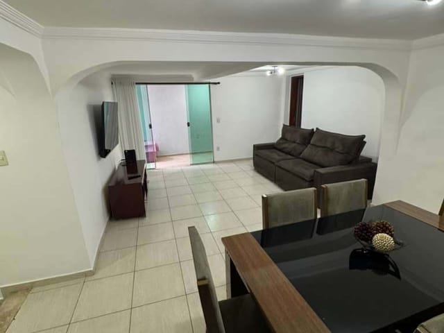 Casa 2 quartos e 1 banheiro, à venda, no bairro Tupi A em Belo Horizonte