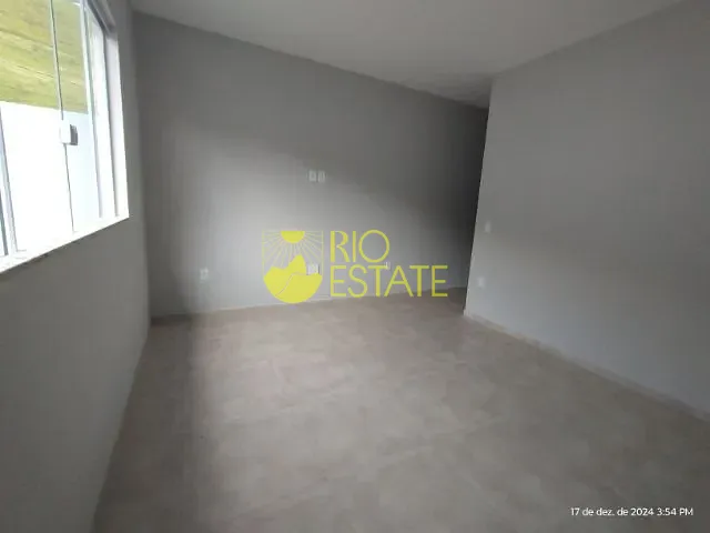 Casa com 150m² 2 quartos e 2 banheiros, à venda, no bairro Bairro de Fátima (Califórnia da Barra) em Barra do Piraí