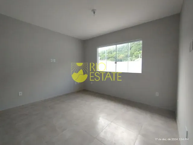Casa com 150m² 2 quartos e 2 banheiros, à venda, no bairro Bairro de Fátima (Califórnia da Barra) em Barra do Piraí