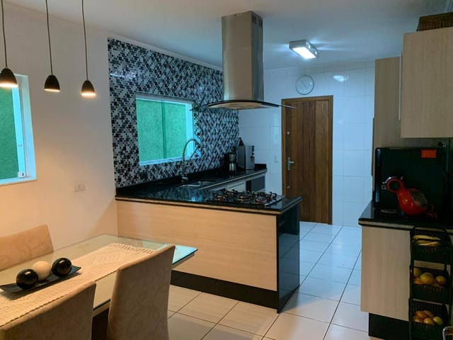 Casa com 170m² 3 quartos e 5 banheiros, à venda, no bairro Vila Sônia em São Paulo